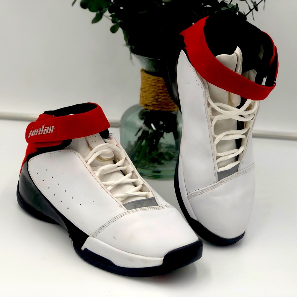 Nike Jordan Team Strong Premier Mens Size 12